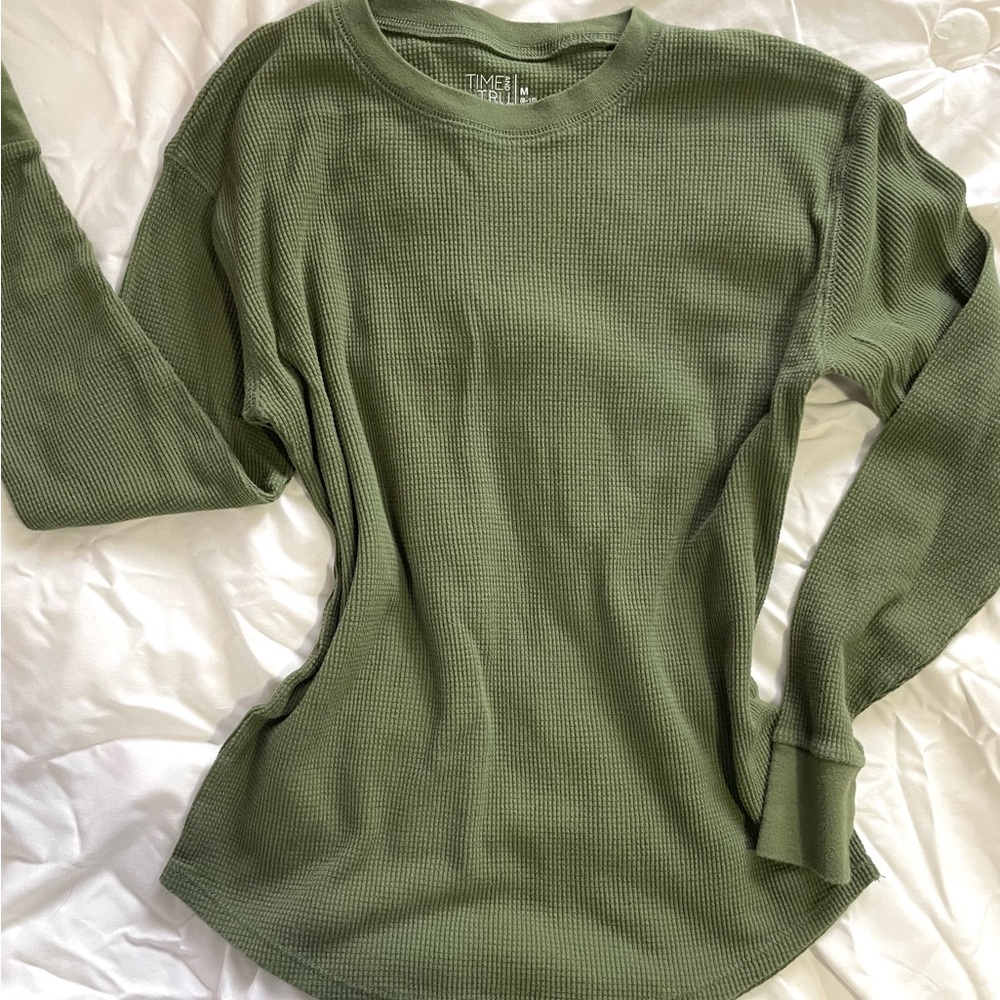 Time and Tru Sage Long Sleeve Tee